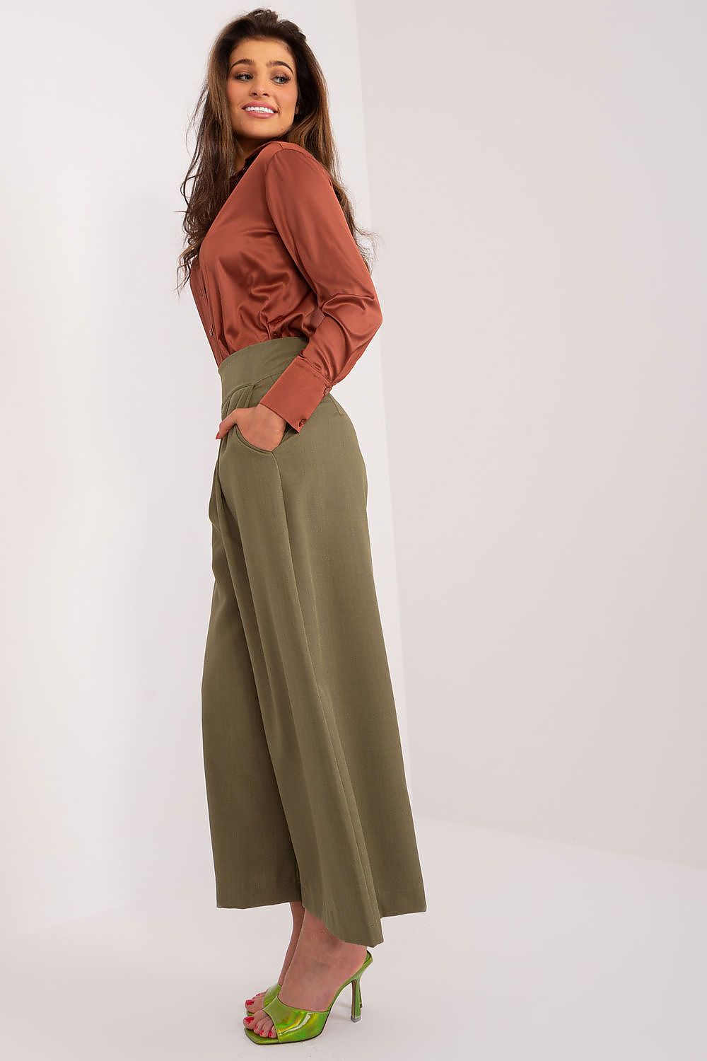  Culottes model 192507 Italy Moda 